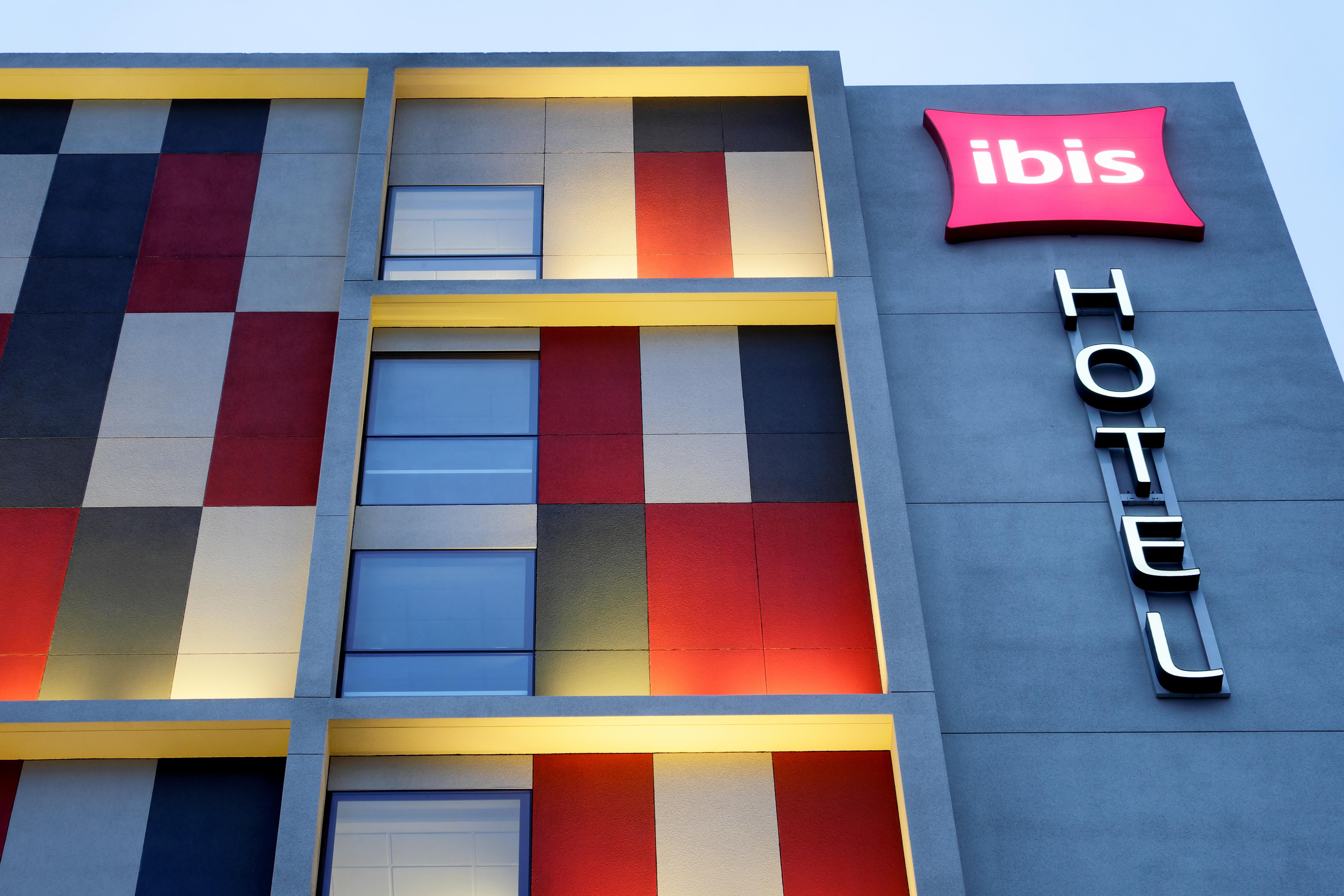 Ibis Trujillo Hotel Luaran gambar