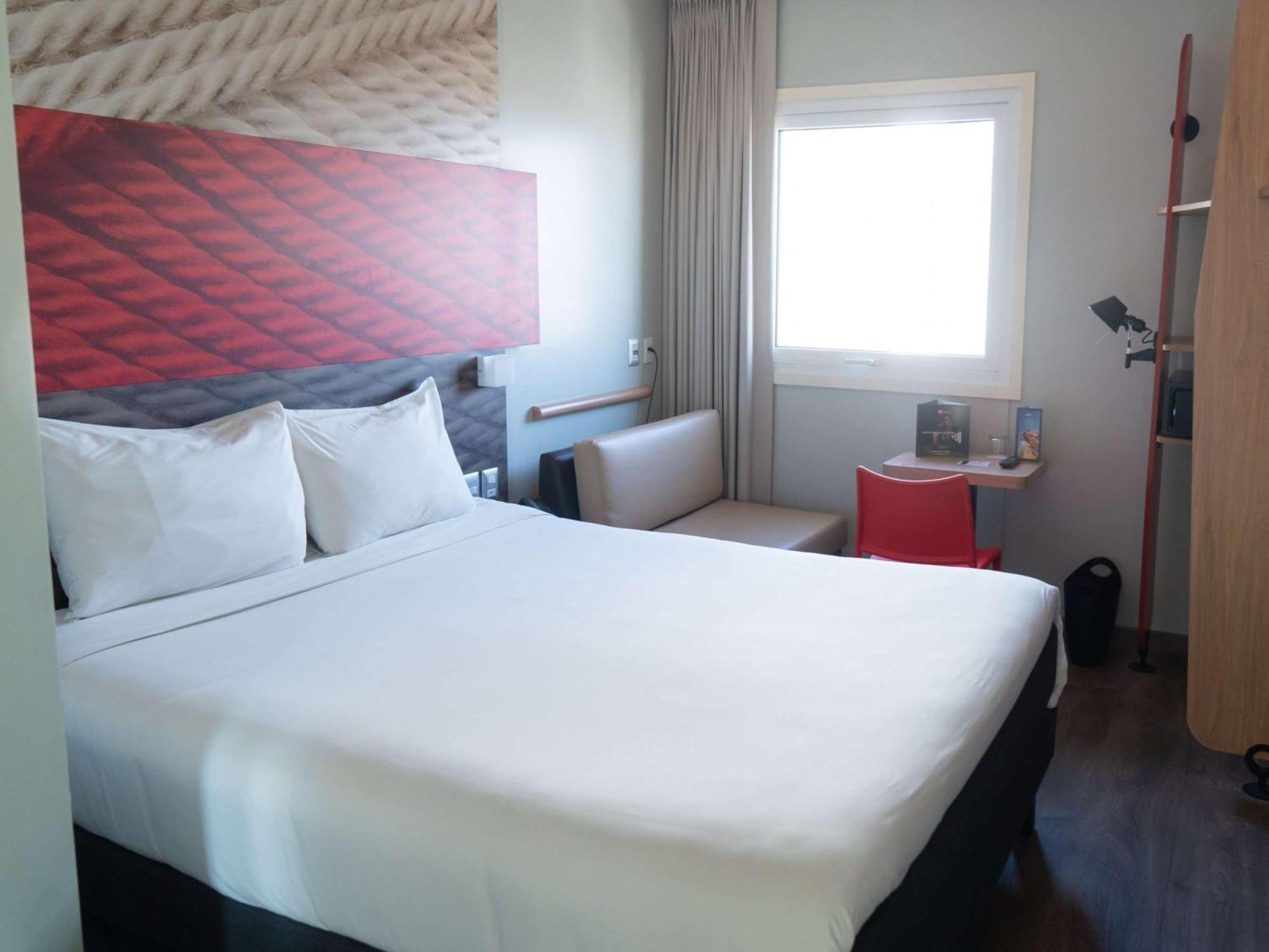 Ibis Trujillo Hotel Luaran gambar