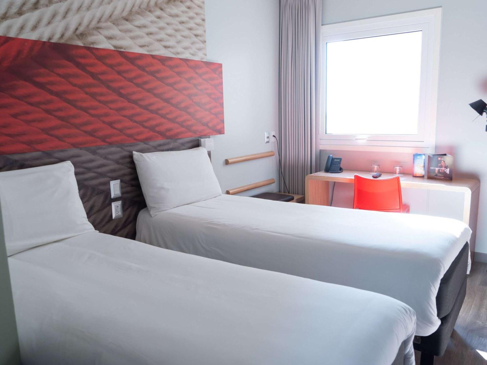 Ibis Trujillo Hotel Luaran gambar
