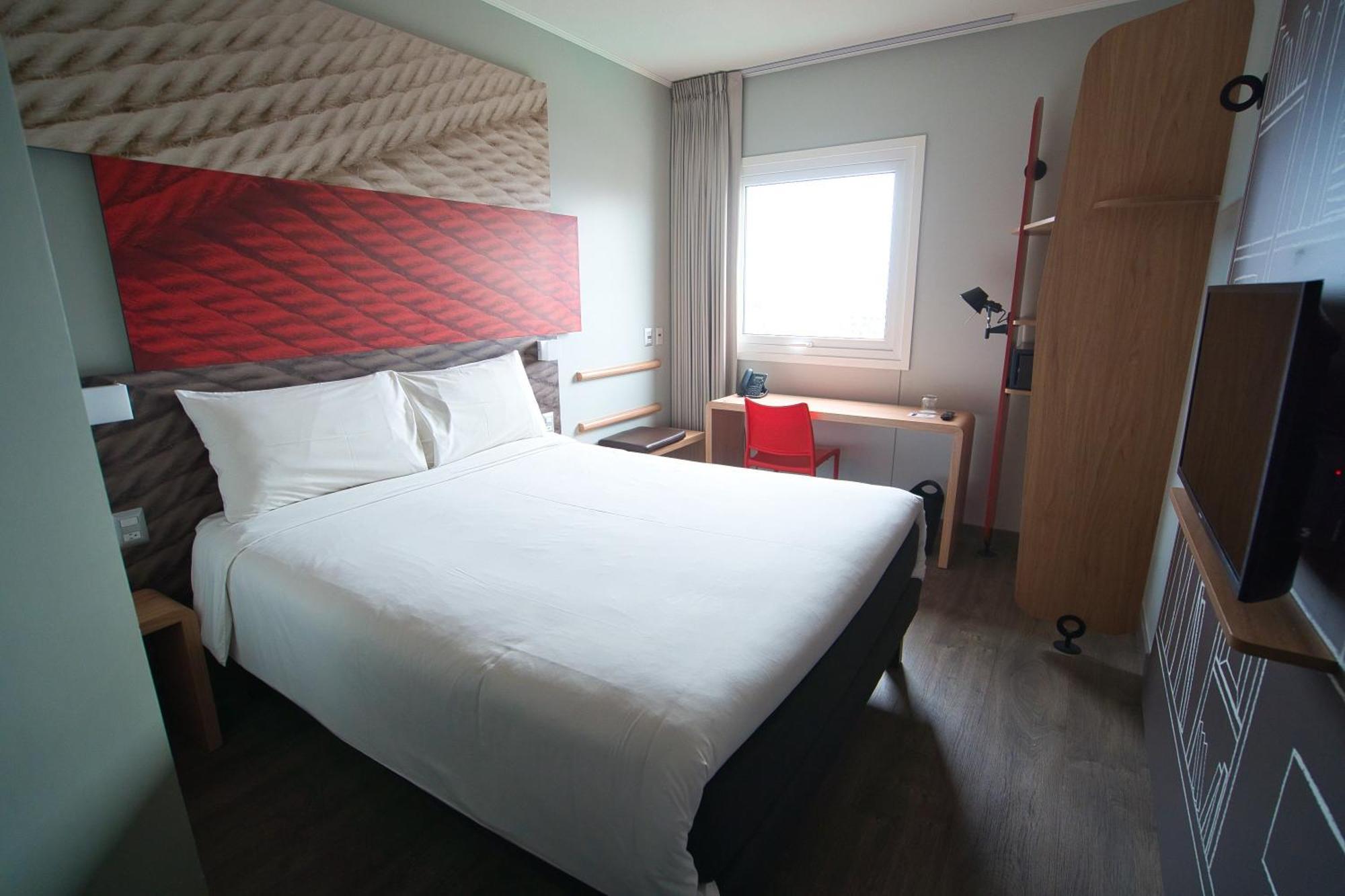 Ibis Trujillo Hotel Luaran gambar